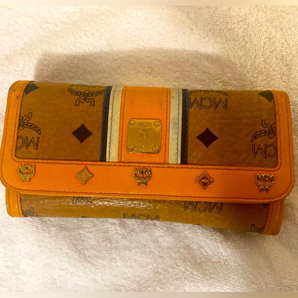 MCM wallet